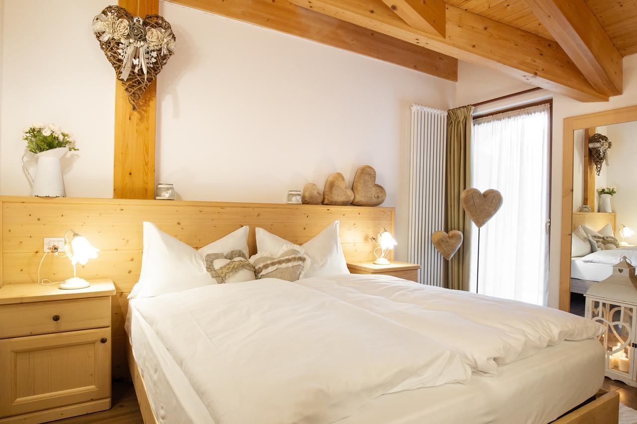 Hotel Chalet Giasenei Sagron Mis Экстерьер фото