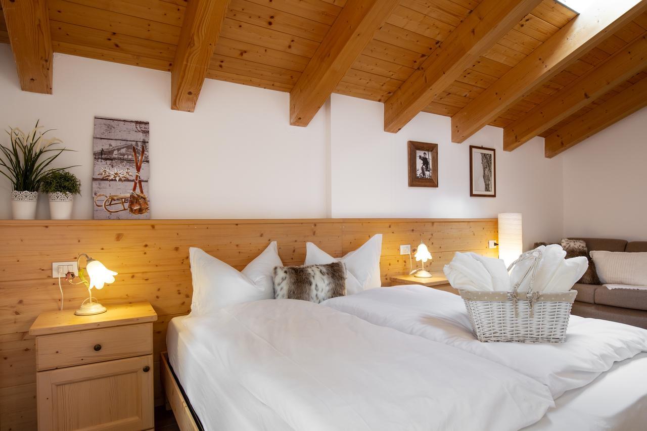 Hotel Chalet Giasenei Sagron Mis Экстерьер фото