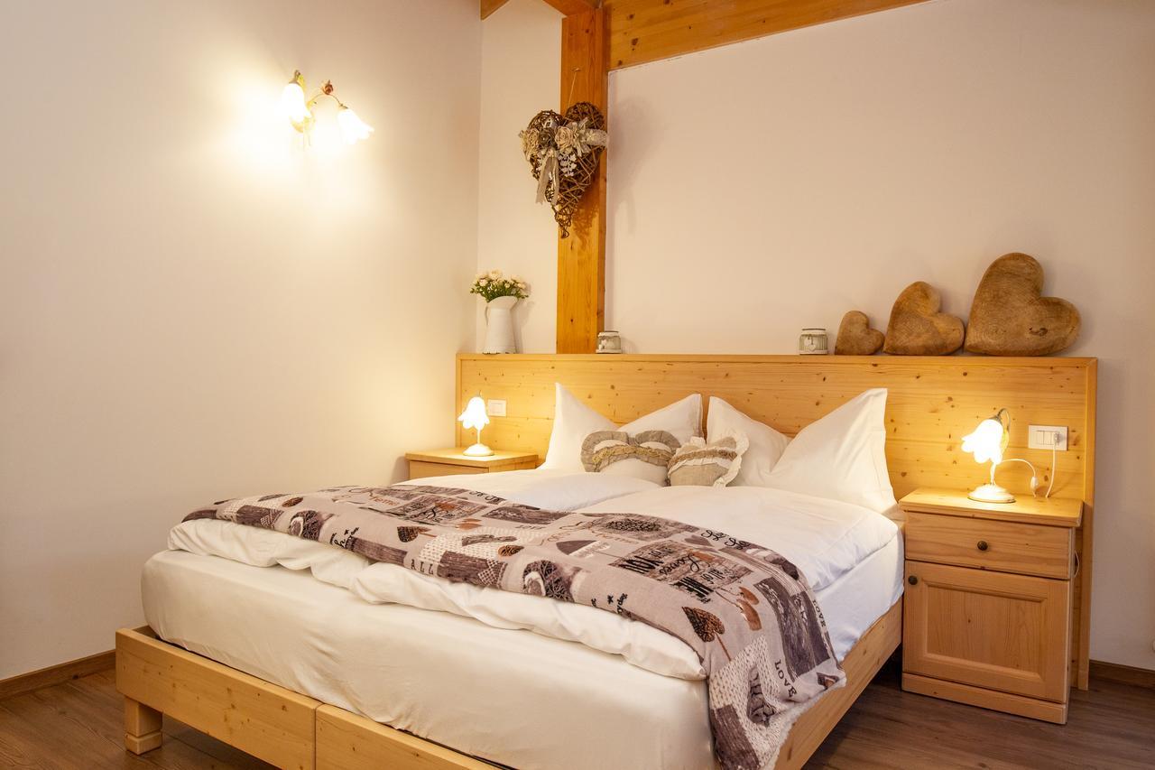 Hotel Chalet Giasenei Sagron Mis Экстерьер фото
